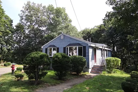 19 Freeman Ave, Saugus, MA 01906 photo 2