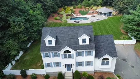 4 Waverly St, Billerica, MA 01862