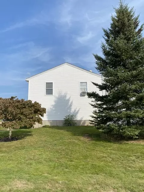199 Fourwinds Dr, Fall River, MA 02720 photo 39