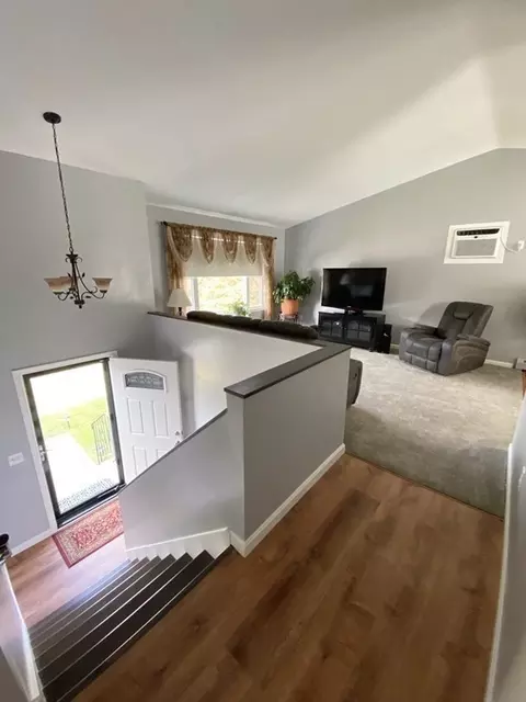 199 Fourwinds Dr, Fall River, MA 02720 photo 4