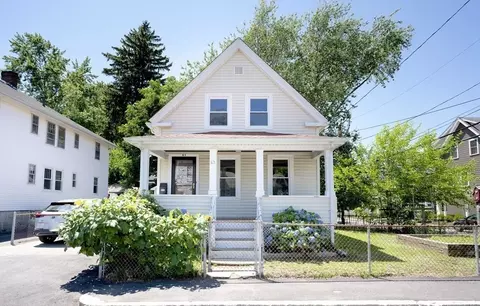 43 Kidder St, Quincy, MA 02169