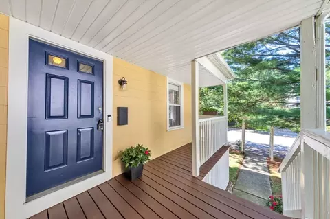 66 Arlington St, Medford, MA 02155