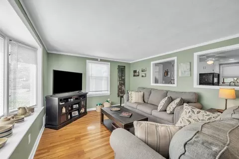 60 Westbrook Dr, Springfield, MA 01129 photo 13