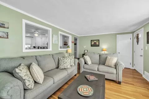 60 Westbrook Dr, Springfield, MA 01129 photo 10