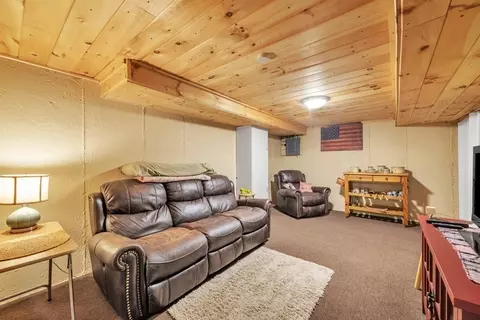 60 Westbrook Dr, Springfield, MA 01129 photo 28