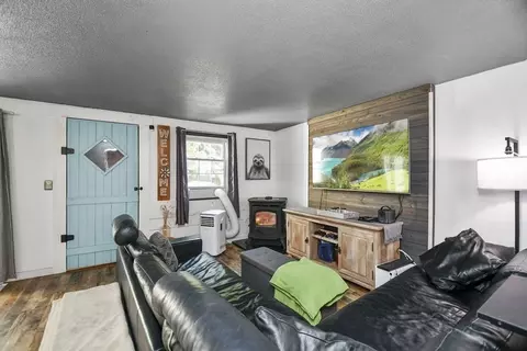 38 Warebrook Vlg, Ware, MA 01082 photo 5