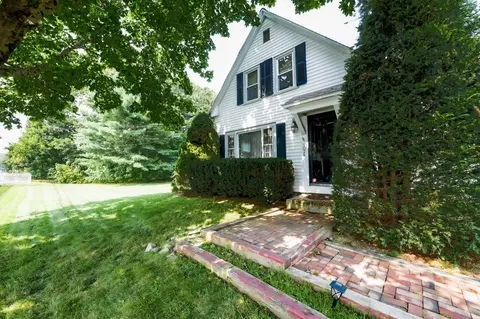 1024 East St, Mansfield, MA 02048