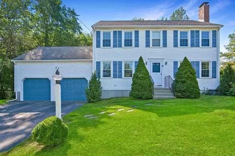 6 Michelles Way, Franklin, MA 02038