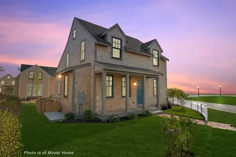 13 Honeysuckle Dr, Nantucket, MA 02554