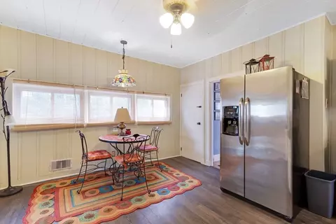 9 Jasper St, Beverly, MA 01915 photo 8