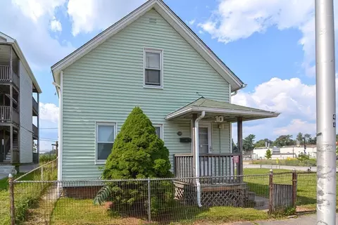 10 Grosvenor St, Worcester, MA 01610