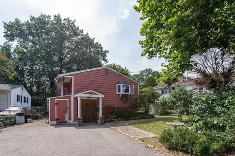 34 Kardon Rd, Boston, MA 02136