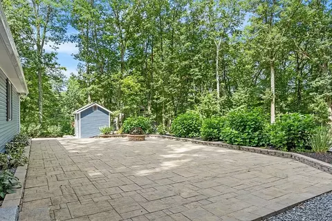 61 Third St, Dracut, MA 01826 photo 6