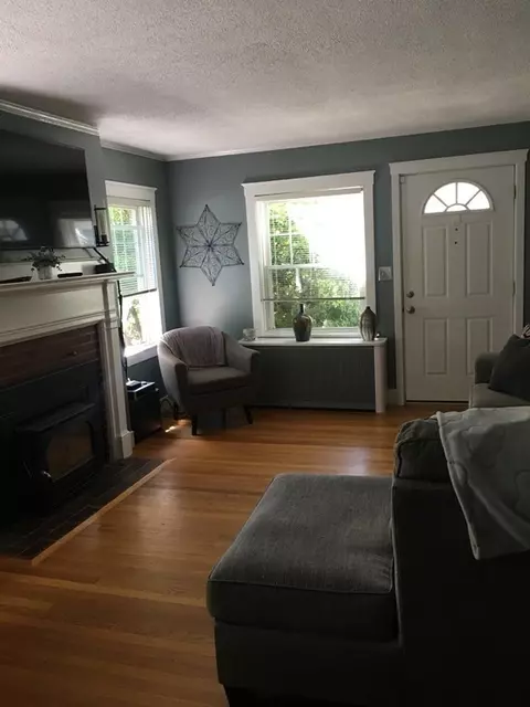 500 Montgomery St, Fall River, MA 02720 photo 4