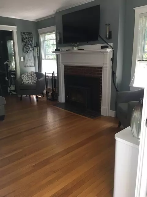500 Montgomery St, Fall River, MA 02720 photo 6