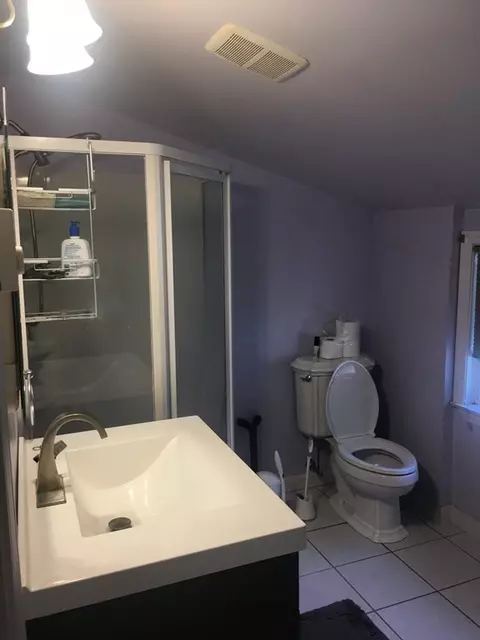 500 Montgomery St, Fall River, MA 02720 photo 12