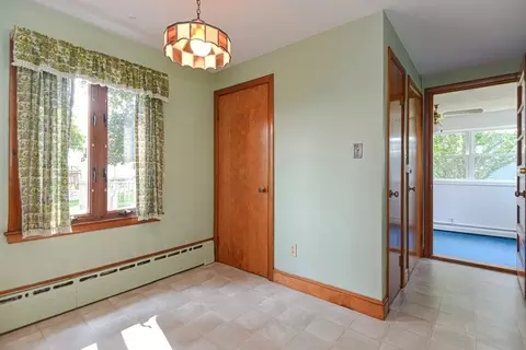 46 Linehan St, Lawrence, MA 01841 photo 4