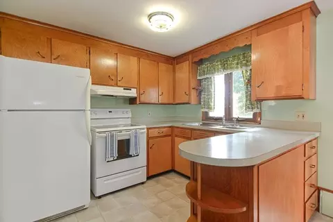 46 Linehan St, Lawrence, MA 01841 photo 22