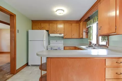46 Linehan St, Lawrence, MA 01841 photo 23