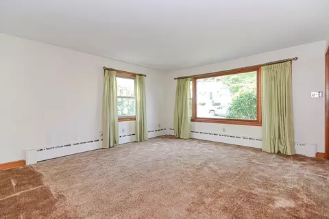 46 Linehan St, Lawrence, MA 01841 photo 10