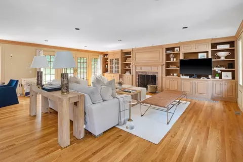 30 Arnold Rd, Hingham, MA 02043 photo 8