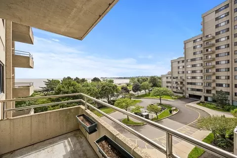 382 Ocean Ave #402, Revere, MA 02151