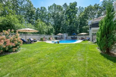 5 Strawberry Ln, Canton, MA 02021 photo 21