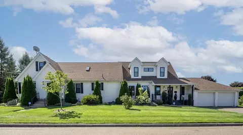 100 Van Horn St, Chicopee, MA 01013