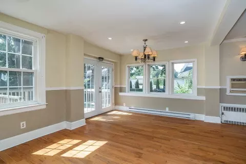 35 Bronson Ter, Springfield, MA 01108 photo 14