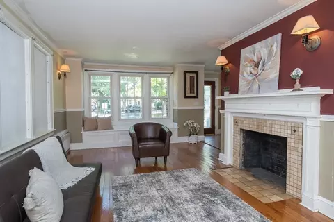35 Bronson Ter, Springfield, MA 01108 photo 16