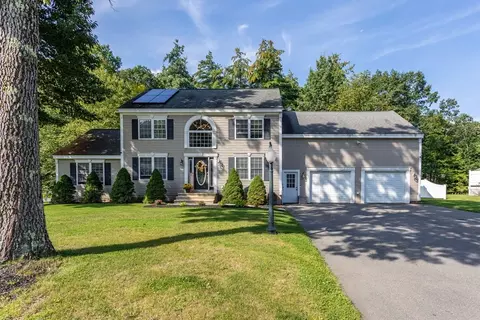66 Kyle Rd, Fitchburg, MA 01420