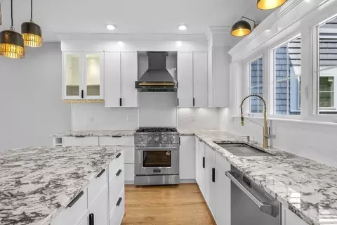 Kitchen - 116 E Main #2, Gloucester, MA 01930 photo 4 of 6