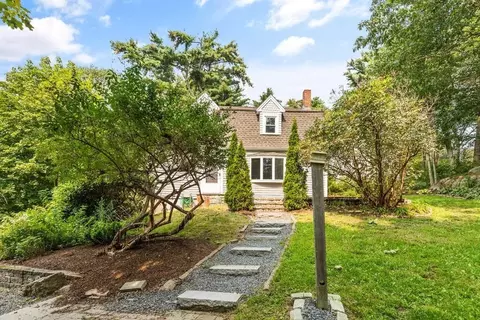6 Pine Crest Ave #A, Gloucester, MA 01930 photo 3