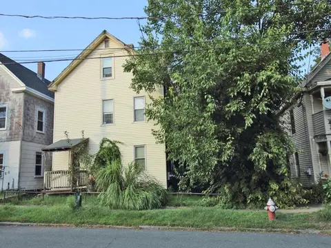 79 2nd St, Montague, MA 01376