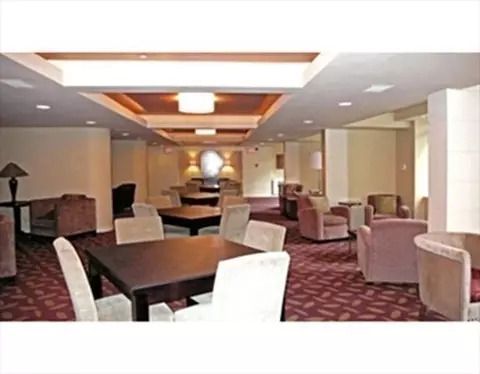 Dining - 77 Pond Ave #906, Brookline, MA 02445 photo 1 of 1