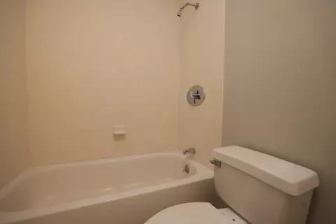 Bath - 77 Pond Ave #906, Brookline, MA 02445 photo 3 of 3