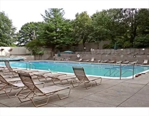 Exterior - 77 Pond Ave #906, Brookline, MA 02445 photo 2 of 4