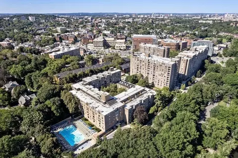 View/Area - 77 Pond Ave #906, Brookline, MA 02445 photo 5 of 7
