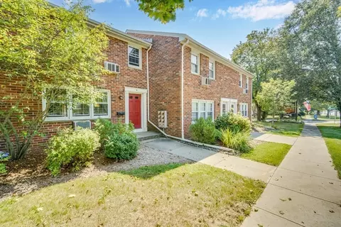 10 Hadley Village Rd #10, South Hadley, MA 01075