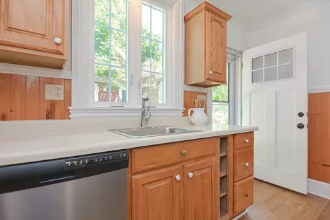 79 Spring St, Plainville, MA 02762 photo 7
