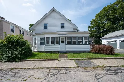 7 Harvard St, Uxbridge, MA 01569