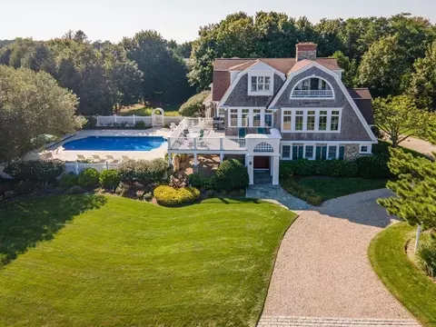 14 Countryside Dr, Orleans, MA 02653