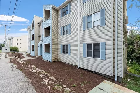 7 Gibbs St #12, Worcester, MA 01607 photo 5
