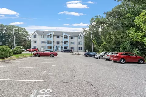 7 Gibbs St #12, Worcester, MA 01607 photo 6