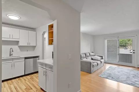 7 Gibbs St #12, Worcester, MA 01607 photo 22
