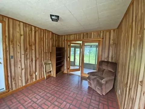 34 Sonia St, Springfield, MA 01129 photo 8