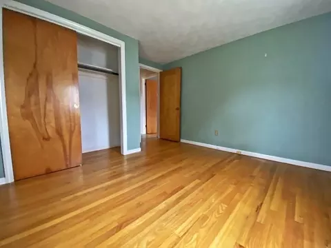 34 Sonia St, Springfield, MA 01129 photo 12