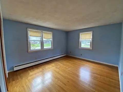 34 Sonia St, Springfield, MA 01129 photo 13