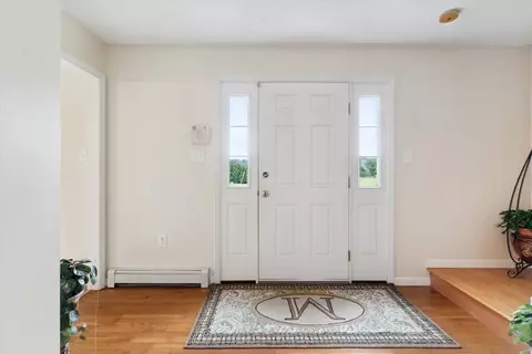 435 Main St, Acushnet, MA 02743 photo 3