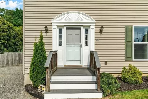 435 Main St, Acushnet, MA 02743 photo 2